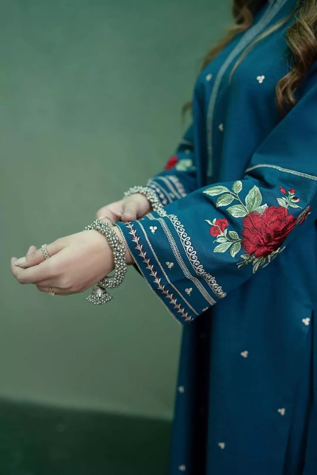 3PC DHANAK EMBORIDED SUITS WITH PRINTED PASHMINA WOOL SHAWL