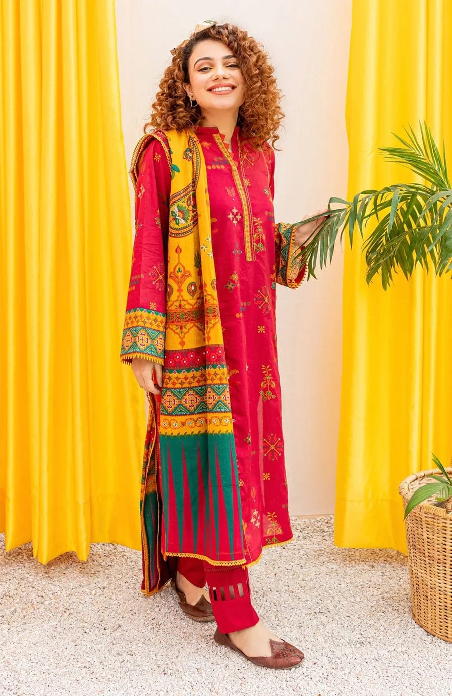 3PC DHANAK EMBORIDED SUITS WITH PRINTED PASHMINA WOOL SHAWL